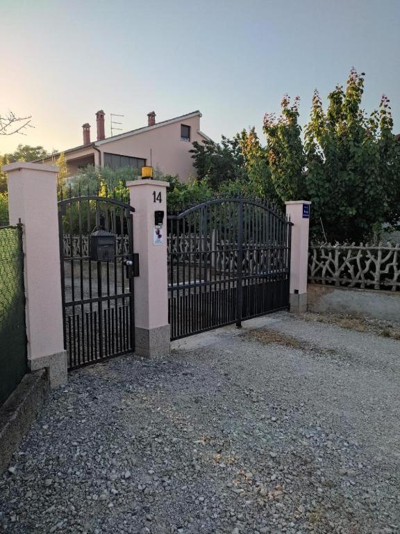 Casa Da Billy Lägenhet Pula Exteriör bild